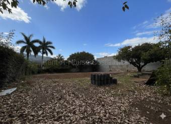 Se vende lote en Escazú San José 26-1100