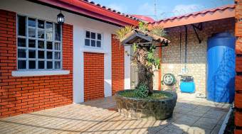 ALQUILER DE CASA, CARTAGO CENTRO, BARRIO CERRILLOS - 9863093