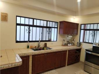 VENTA DE CASA GREEN, HEREDIA, SAN RAFAEL, RESIDENCIAL EL CASTILLO - 8389046