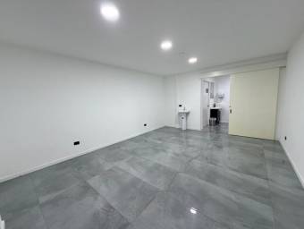 Alquiler de Local Comercial en Calle Blanco. RAH 26-1559 PRECIO REBAJADO