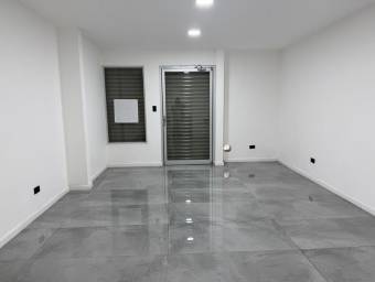 Alquiler de Local Comercial en Calle Blanco. RAH 26-1559 PRECIO REBAJADO