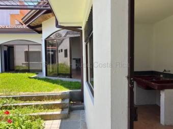 MLS-26-1707 VENTA CASA CON APARTAMENTO SAN ISIDRO SAN JOSE