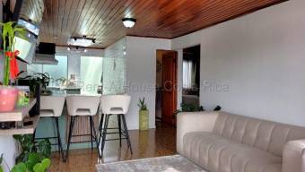 VENTA!!!!Apartamento recién remodelado en Tibás Centro