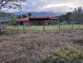 Hermoso lote plano ideal para construir o invertir rodeado de naturaleza y clima fresco #26-1700 GS
