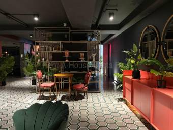 Loft moderno con balcón y amenidades únicas en condominio temático #26-1717 GS