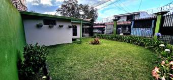 House for sale in San Francisco de Coronado, San José.