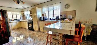 House for sale in San Francisco de Coronado, San José.