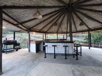 Venta de propiedad comercial en Paraíso Cartago