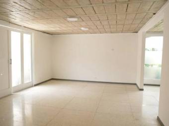 Venta de propiedad comercial en Los Yoses, $ 1,208,000, 6, San José, Montes de Oca