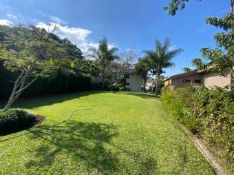 Venta de condominio de apartamentos en Escazú