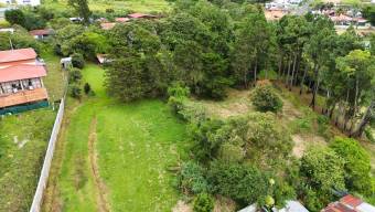 Venta de lote comercial en San Isidro Heredia