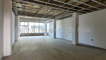 Venta de edificio comercial en Cartago centro