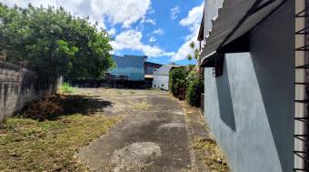 Venta de terreno comercial en La Paulina Montes de Oca