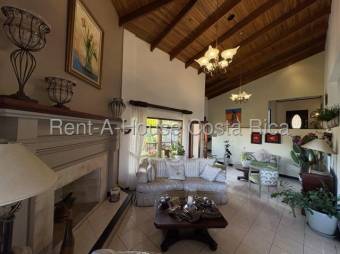 Venta de casa en Santa Ana, Alto de Las Palomas