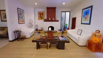 Venta de casa en Colinas de Montealegre Cartago Curridabat