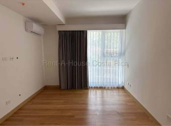 Se vende apartamento en Ulloa Heredia 26-1530