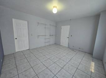 Venta de hermosa propiedad en Residencial Villa Adobe, Santo Domingo