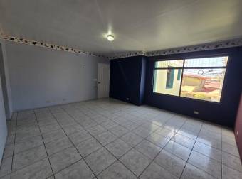 Venta de hermosa propiedad en Residencial Villa Adobe, Santo Domingo