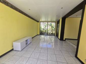Venta de hermosa propiedad en Residencial Villa Adobe, Santo Domingo