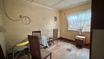 Venta de Propiedad de Uso Mixto en Zapote-San José. RAH 26-1505