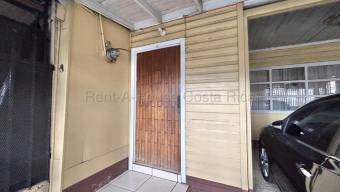 Venta de Propiedad de Uso Mixto en Zapote-San José. RAH 26-1505