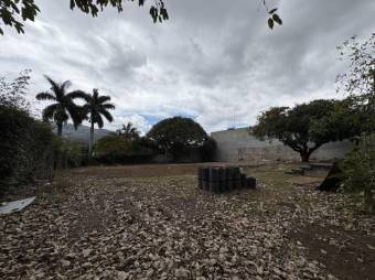 Venta de Lote en San Rafael, Escazú. RAH 26-1100