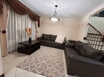 Se vende casa en San Francisco Heredia #25-1188