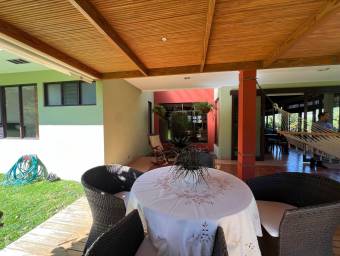 Casa de ensueño con frescura y luz natural #26-1295 GS