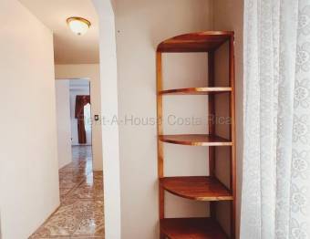 Venta de Casa en Santa Bárbara-San Pedro, Heredia. RAH 26-1523