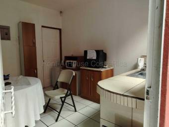 Alquiler de Bodega en San Rafael Arriba de Desamparados. RAH 26-1518