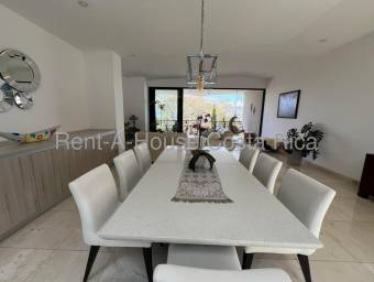 Venta de Casa en Escazú, San Antonio. RAH 26-1459 PRECIO REBAJADO