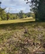 Se vende finca 35 herctarias inf.al teléfono.85683261