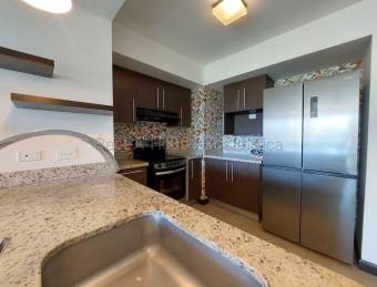 Se alquila apartamento en Uruca San José 26-1534