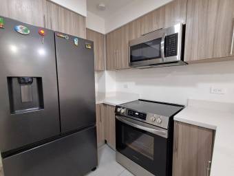 Se vende apartamento en San Pablo Heredia 26-754