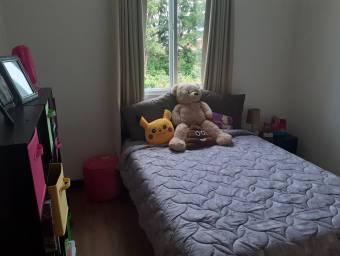 Se vende apartamento en San Pablo Heredia 24-1768