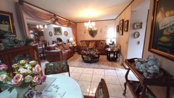 Se vende apartamento en San Pablo Heredia 25-1733