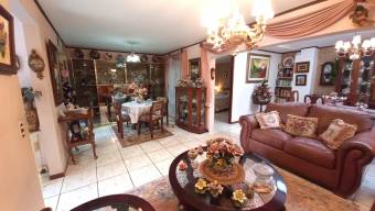 Se vende apartamento en San Pablo Heredia 25-1733