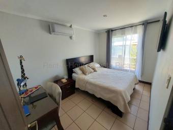 Se vende casa en Piedades de Santa Ana #26-1539