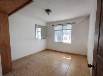 Se vende propiedad con 2 casas en Tambor de Alajuela #26-1540