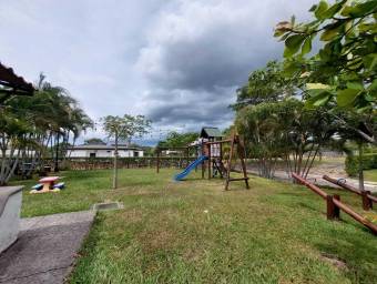 Lote plano para construir la casa de tus sueños #25-1492 GS