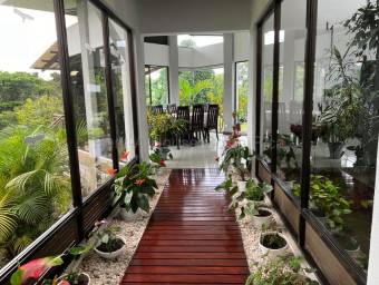 Se vende casa con amplio terreno en Barva de Heredia #26-1533