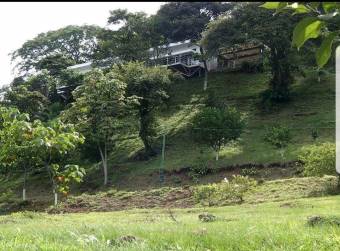 Casa Moderna en 1.3 Hab con Pozo en Turrúcares #26-1017 GS