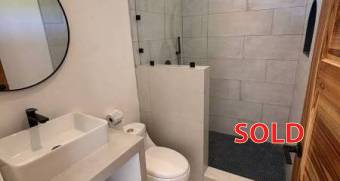 For rent. Modern House with Pool in La Garita, Tamarindo