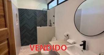 For rent. Modern House with Pool in La Garita, Tamarindo