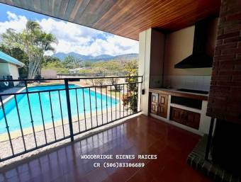 Escazú casa en venta con piscina y gran jardín $580.000