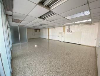 COMMERCIAL SPACE FOR RENT IN CUESTA DE MORAS