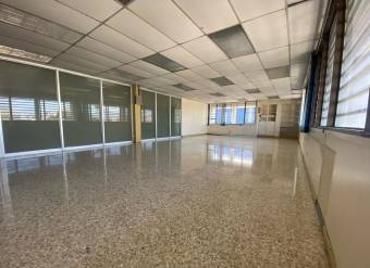 COMMERCIAL SPACE FOR RENT IN CUESTA DE MORAS