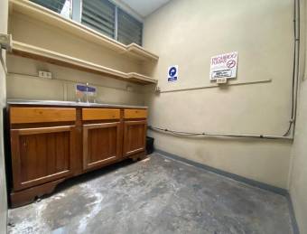 COMMERCIAL SPACE FOR RENT IN CUESTA DE MORAS