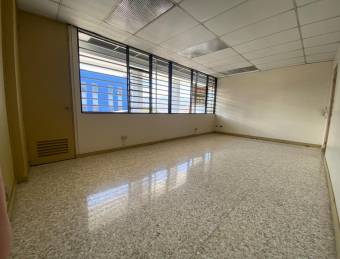 COMMERCIAL SPACE FOR RENT IN CUESTA DE MORAS