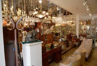 Edificio comercial con estilo neoclásico en Escazú #26-1263 GS